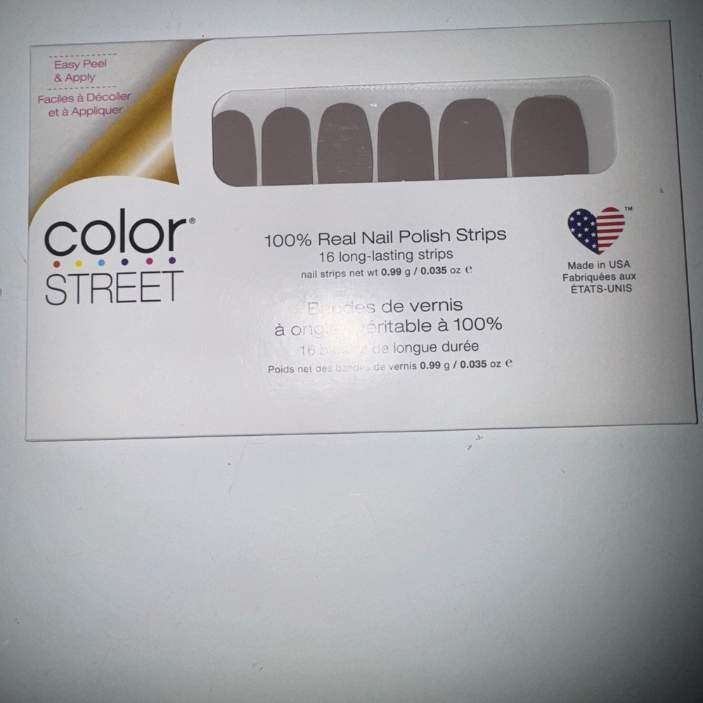 Color Street Amazing Greige Nail Strips
